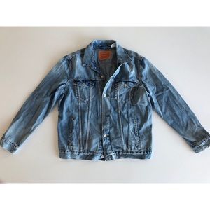 XL Men’s Levi’s “The Trucker Jacket”